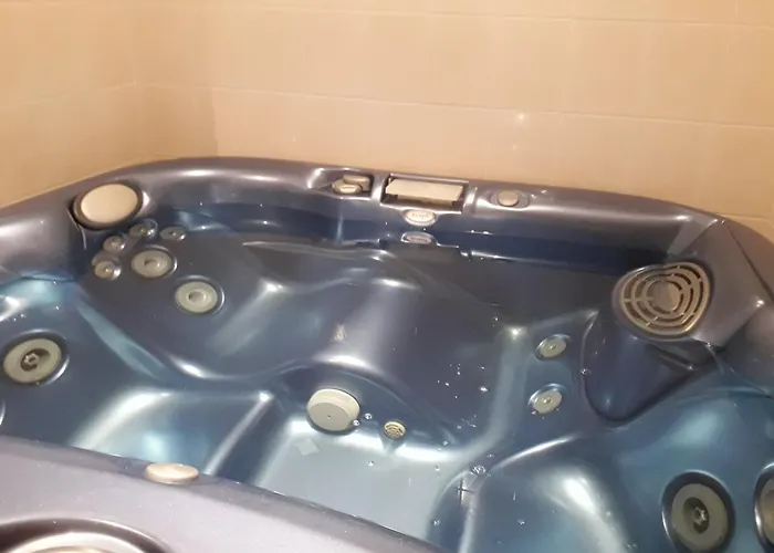 Loft Brest Avec Spa Et Billard
